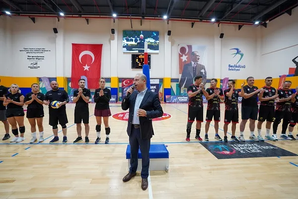 ATATÜRK KUPASI VOLEYBOL TURNUVASI BAŞLADI