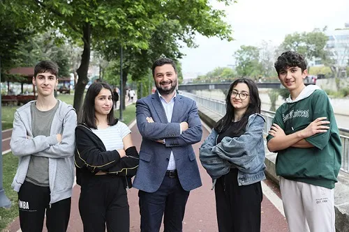 Gençlere Büyük Destek 