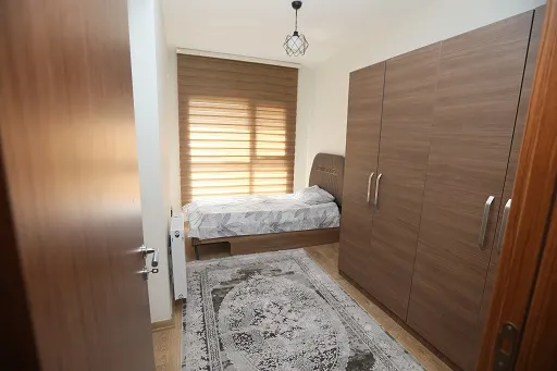 HİZMET SİTESİ YEPYENİ BİR YAŞAM ALANINA DÖNÜŞÜYOR