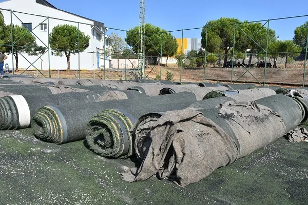 Güllübağlar Antrenman Sahası Yenileniyor
